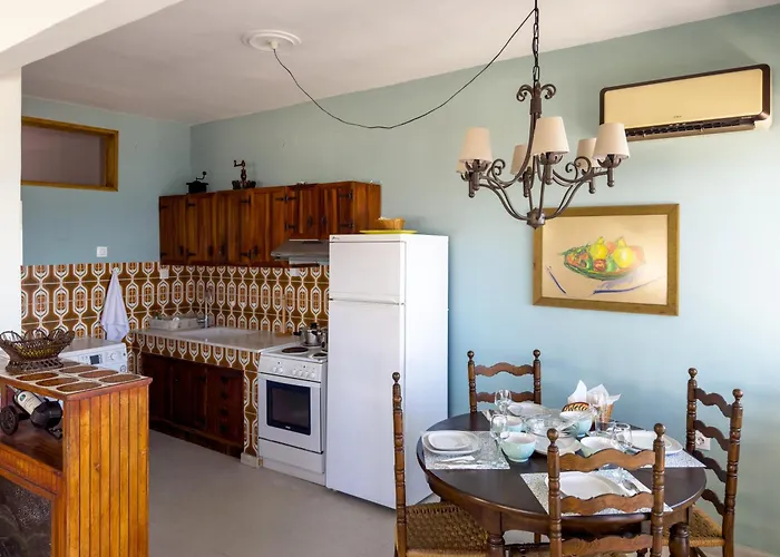 Filippos And Despina Apartment *